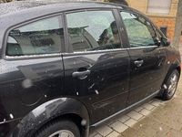 Gebraucht Audi A2 75 PS (55 kW) 2001 Schwarz Kleinwagen