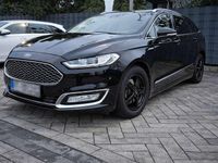 Gebraucht Ford Mondeo Vignale 211 PS (155 kW) 2015 Schwarz Kombi