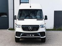 Neu Mercedes Sprinter AMG 190 PS (139 kW) 2025 Grau Van