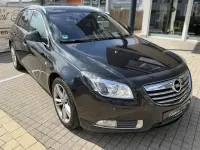 Gebraucht Opel Insignia 160 PS (117 kW) 2013 Schwarz Kombi