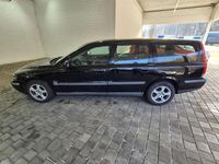Usata Volvo V70 140 CV (102 kW) 2002 Nero Station wagon