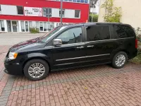 Gebraucht Lancia Voyager 180 PS (132 kW) 2015 Schwarz Van / Kleinbus