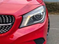 Gebraucht Mercedes CLA180 Shooting Brake AMG 122 PS (89 kW) 2015 Rot Kombi