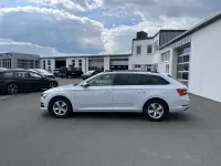 Gebraucht Skoda Superb Ambition 150 PS (110 kW) 2022 Weiß Kombi