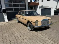 Gebraucht Mercedes W115 86 PS (63 kW) 1975 Beige Limousine