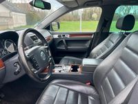 Gebraucht VW Touareg 225 PS (165 kW) 2006 Schwarz SUV