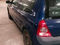 Gebraucht Renault Clio II 58 PS (42 kW) 2005 Blau Kleinwagen