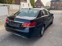 Gebraucht Mercedes E200 184 PS (135 kW) 2015 Schwarz Limousine