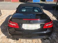 Gebraucht Mercedes E500 Elegance 387 PS (284 kW) 2011 Schwarz Cabrio