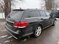 Gebraucht Mercedes E250 204 PS (150 kW) 2015 Schwarz Kombi