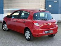 Gebraucht Renault Clio III Dynamique 103 PS (75 kW) 2011 Rot Kleinwagen