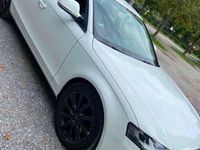 Gebraucht Audi A4 Ambiente 160 PS (117 kW) 2009 Weiß Limousine