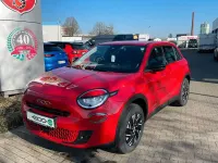 Gebraucht Fiat 600E Red 114 kW (156 PS) 2025 Rot SUV