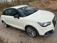 Gebraucht Audi A1 185 PS (136 kW) 2011 Weiß Kleinwagen