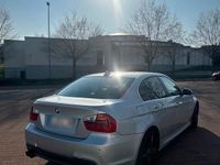 Gebraucht BMW 325 218 PS (160 kW) 2005 Limousine
