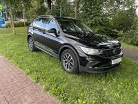 Gebraucht VW Tiguan Life 150 PS (110 kW) 2022 Deep black SUV