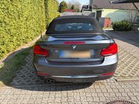 Gebraucht BMW 230 Luxury Line 252 PS (185 kW) 2018 Grau Cabrio