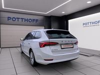 Gebraucht Skoda Octavia Style 116 PS (85 kW) 2023 Weiß Kombi