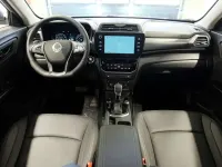 Neu KGM Tivoli 163 PS (119 kW) 2026 Latte greige SUV