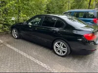 Gebraucht BMW 320 Sport Line 184 PS (135 kW) 2014 Schwarz Limousine