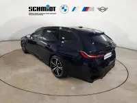Gebraucht BMW 540 M Sport 303 PS (222 kW) 2025 Carbon schwarz Kombi