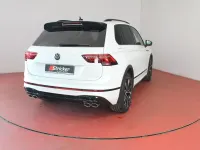 Gebraucht VW Tiguan Style 320 PS (235 kW) 2024 Oryxweiß perlmutteffekt (metallic) SUV