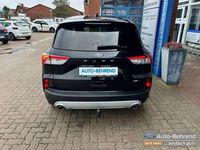 Gebraucht Ford Kuga Titanium 150 PS (110 kW) 2020 Schwarz SUV
