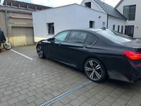 Gebraucht BMW 730L 265 PS (194 kW) 2016 Schwarz Limousine