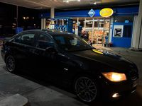 Gebraucht BMW 320 150 PS (110 kW) 2007 Schwarz Limousine