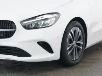 Gebraucht Mercedes B200 Advanced 163 PS (119 kW) 2025 Unilack polarweiß Kleinwagen