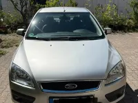 Gebraucht Ford Focus Ghia 101 PS (74 kW) 2005 Silber Limousine