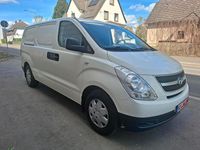 Gebraucht Hyundai H-1 110 PS (80 kW) 2011 Weiß Van / Kleinbus