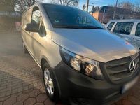 Gebraucht Mercedes Vito 116 PS (85 kW) 2018 Grau Van