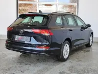 Gebraucht VW Golf VIII Life 116 PS (85 kW) 2022 Deep black perleffekt Kombi