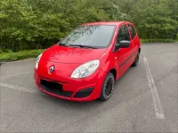 Gebraucht Renault Twingo 58 PS (42 kW) 2010 Rot Kleinwagen