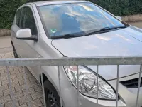 Gebraucht Hyundai i20 75 PS (55 kW) 2011 Silber Kleinwagen