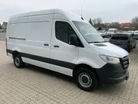 Gebraucht Mercedes Sprinter 170 PS (125 kW) 2025 Weiss Van