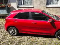 Gebraucht Kia Rio DREAM-TEAM Edition 101 PS (74 kW) 2019 Rot Limousine
