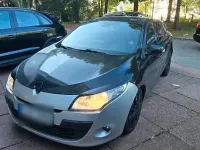 Gebraucht Renault Mégane GrandTour 110 PS (80 kW) 2011 Schwarz Kombi