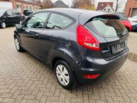 Gebraucht Ford Fiesta Trend 90 PS (66 kW) 2009 Grau Kleinwagen