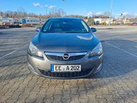 Gebraucht Opel Astra Design Edition 110 PS (80 kW) 2011 Braun Kombi