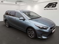 Neu Kia Ceed Sportswagon 140 PS (102 kW) 2025 Grau Kombi