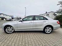 Gebraucht Mercedes E250 204 PS (150 kW) 2010 Silber Limousine
