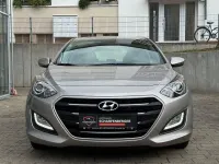 Gebraucht Hyundai i30 Style 136 PS (100 kW) 2017 Silber Limousine