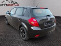 Gebraucht Kia Ceed 143 PS (105 kW) 2009 Schwarz Kleinwagen