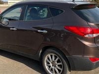 Gebraucht Hyundai ix35 Style 137 PS (100 kW) 2011 Braun SUV