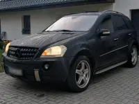 Gebraucht Mercedes ML420 AMG 306 PS (225 kW) 2008 Schwarz SUV