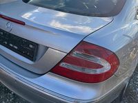 Gebraucht Mercedes CLK240 170 PS (125 kW) 2003 Silber Coupé
