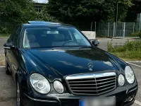 Gebraucht Mercedes E220 Avantgarde 170 PS (125 kW) 2008 Schwarz Limousine