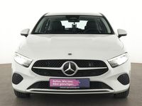 Gebraucht Mercedes A250 218 PS (160 kW) 2023 Weiß Limousine